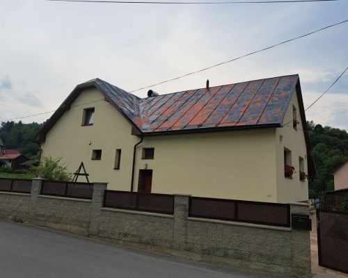 Natieranie strechy Oščadnica
