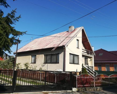 Natieranie strechy Nové Zámky