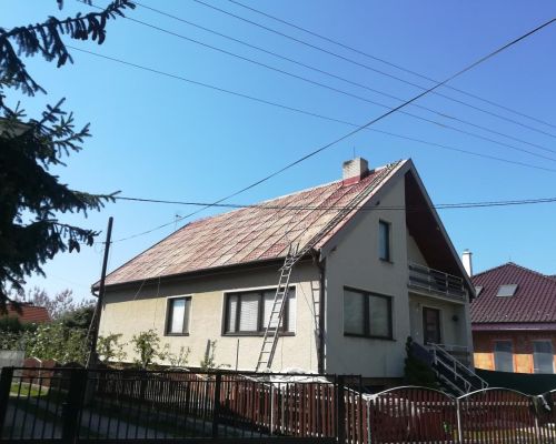 Natieranie strechy Nové Zámky