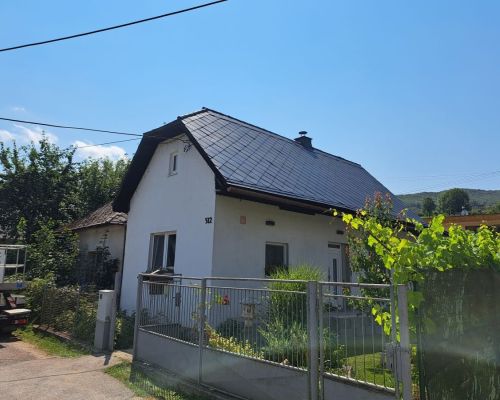 Natieranie strechy Valašská Belá